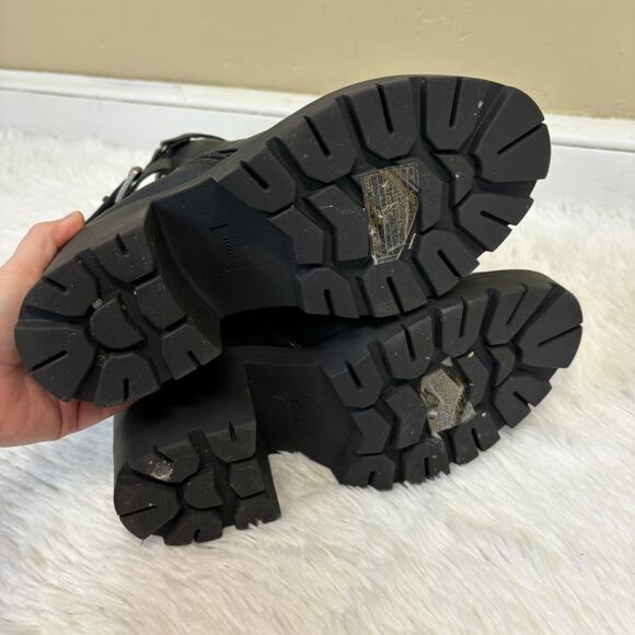 Torrid Strappy Chunky Buckle Boot Black Size 11WW - Picture 4 of 6